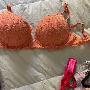 32 C la senza Hello sugar push up bra